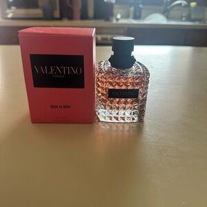 Valentino Donna Born in Roma Eau de Parfum - Pink 3.4oz